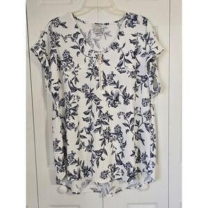 Love Potion Womens 2X White Navy Blue Bird Floral Zip Neck Ribbed Blouse Top